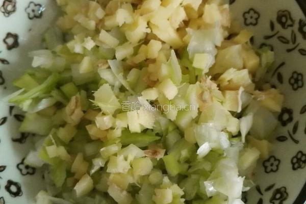 包菜虾皮饼的做法图解5