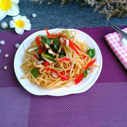 葱油五香豆腐丝的做法[图]