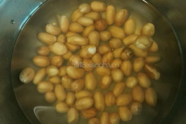 红豆花生汤的做法图解1