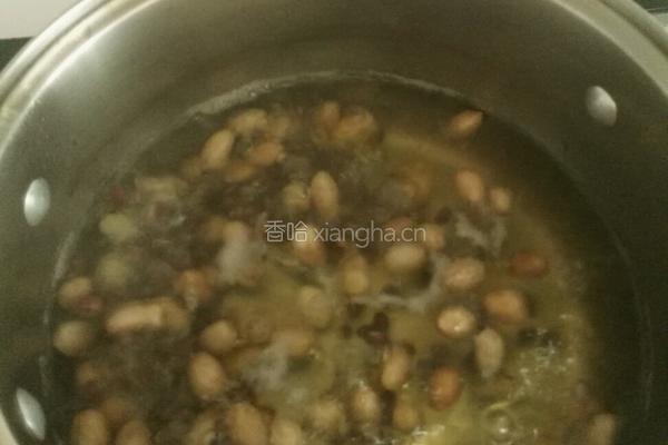 红豆花生汤的做法图解4