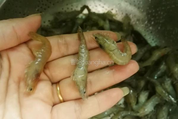 爆炒河虾的做法图解3