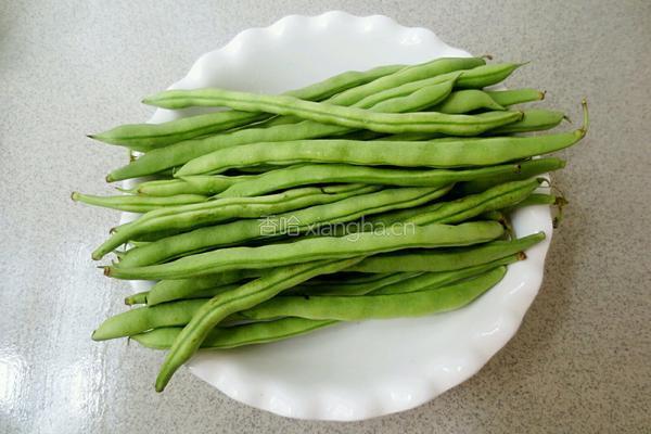 爆炒四季豆的做法图解1