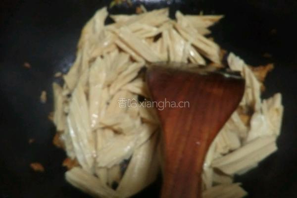 五花肉炒腐竹的做法图解10