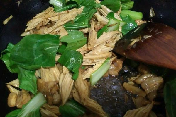 五花肉炒腐竹的做法图解12