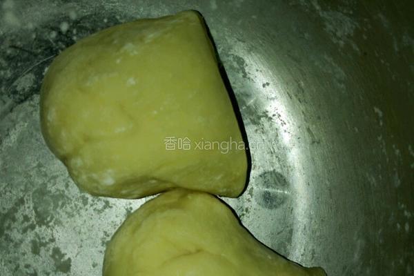 葱油饼的做法图解1