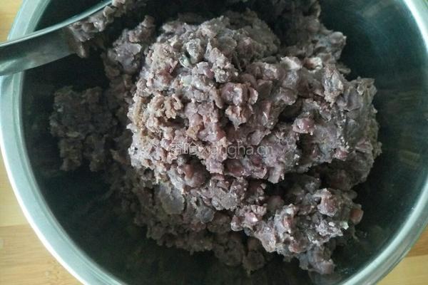 月饼红豆沙馅的做法图解3