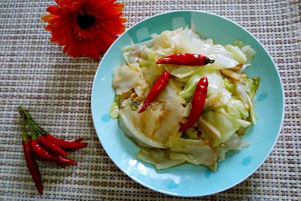 酸辣洋白菜的做法图解6