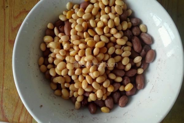 花生拌黄豆的做法图解5