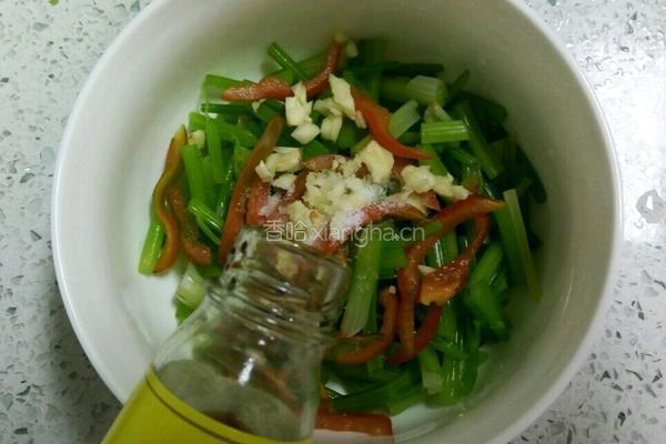 凉拌香芹的做法图解8