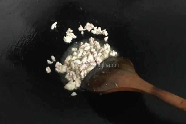 蛋黄娃娃菜的做法图解6