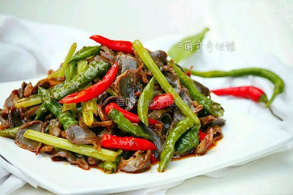 辣椒炒鸡胗的做法图解14