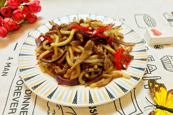 三丝炒乌冬面的做法图解1