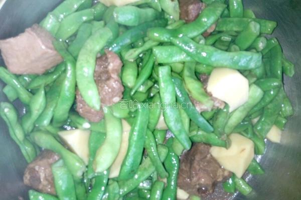 土豆豆角炖南瓜的做法图解4