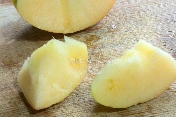 苹果沙拉的做法图解1