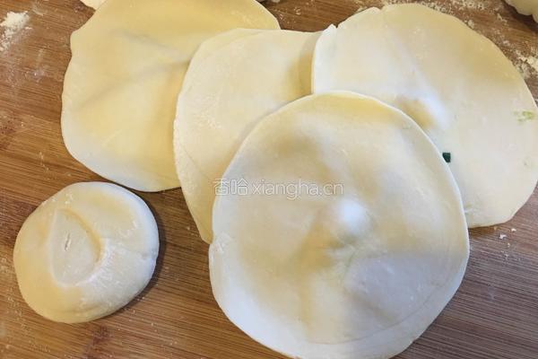 猪肉韭菜馅饼的做法图解9
