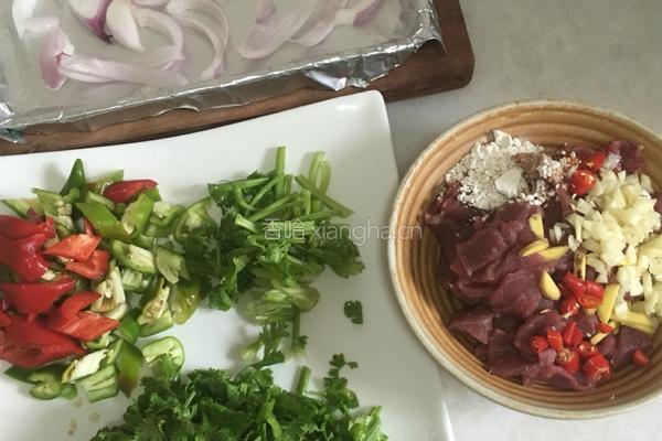 铁板烧牛肉的做法图解2
