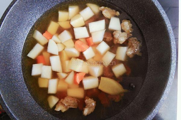 牛肉炖萝卜土豆的做法图解7