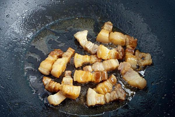 红烧肉炖蛋的做法图解5
