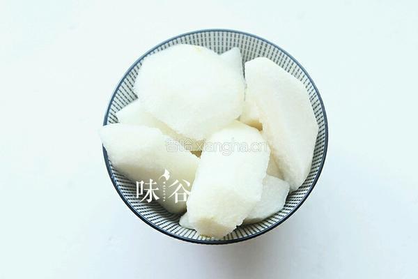 银耳雪梨的做法图解4