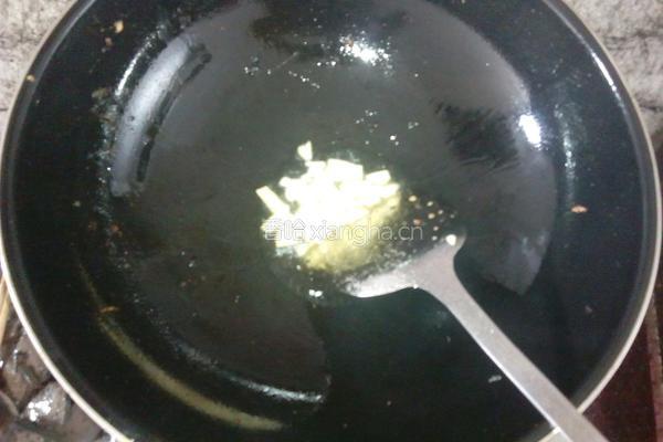 猪血炒豆芽的做法图解5
