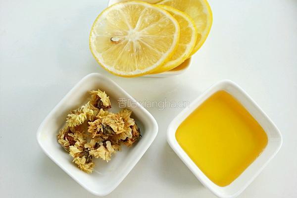 柠檬蜂蜜菊花茶的做法图解1