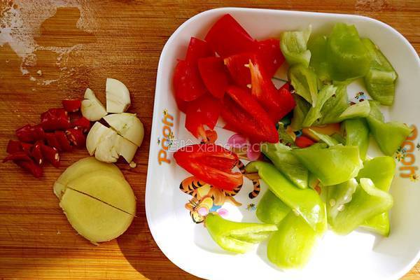 尖椒炒干豆腐的做法图解4