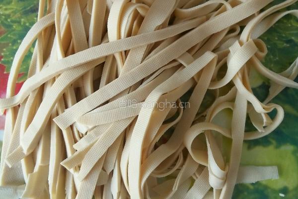 拌豆腐丝的做法图解1