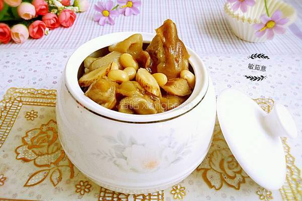 黄芪黄豆煲猪爪的做法图解7