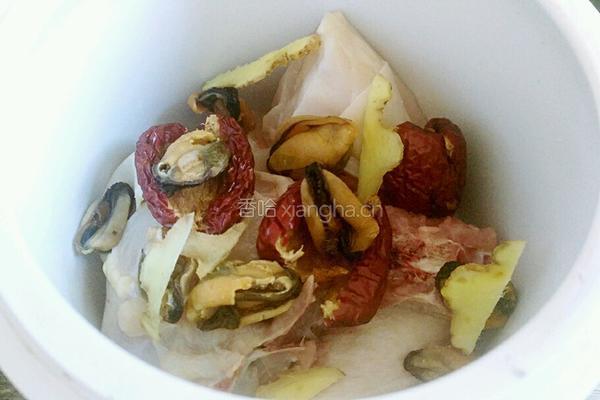 淡菜炖鸡的做法图解4