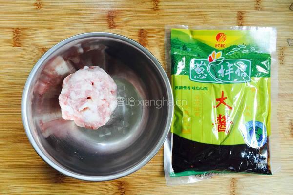 番茄鸡蛋炸酱面的做法图解2