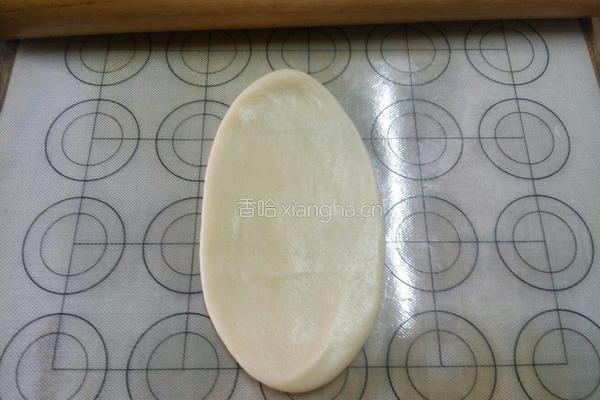紫薯莲蓉月饼的做法图解3