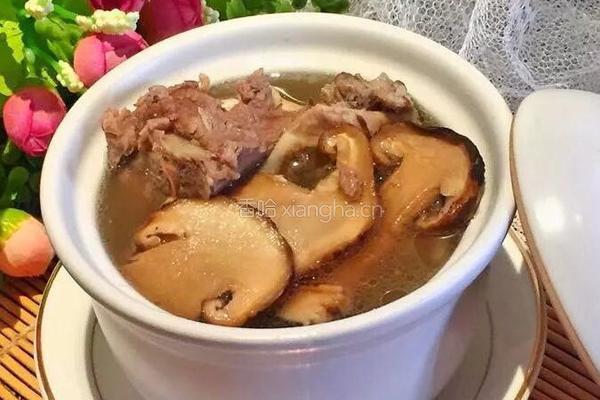 松茸棒骨养生汤的做法图解9