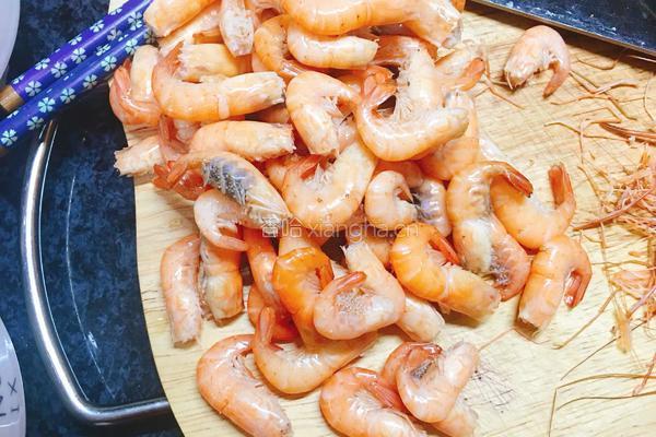 奶香青豆煨河虾的做法图解8
