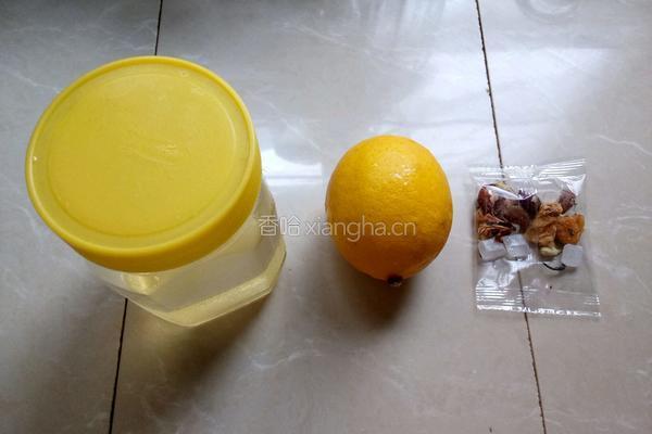 蜂蜜水果茶的做法图解1