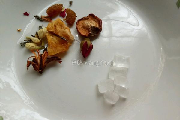 蜂蜜水果茶的做法图解2