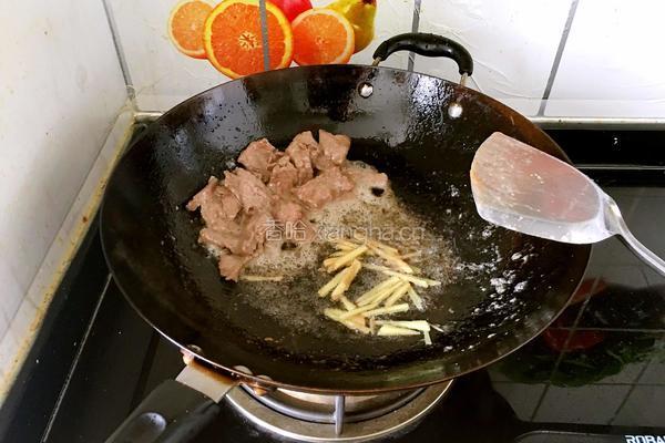 牛肉炒芥兰的做法图解8