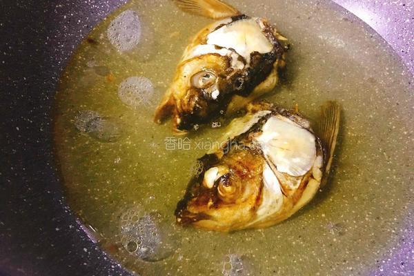 鲢鱼头炖豆腐的做法图解7