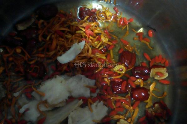 虫草乌鸡汤的做法图解2