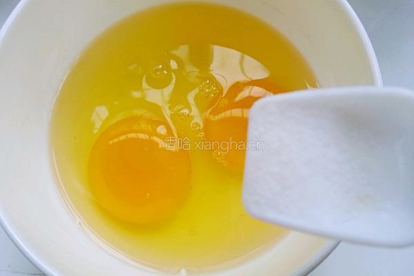 菜椒木耳炒鸡蛋的做法图解2
