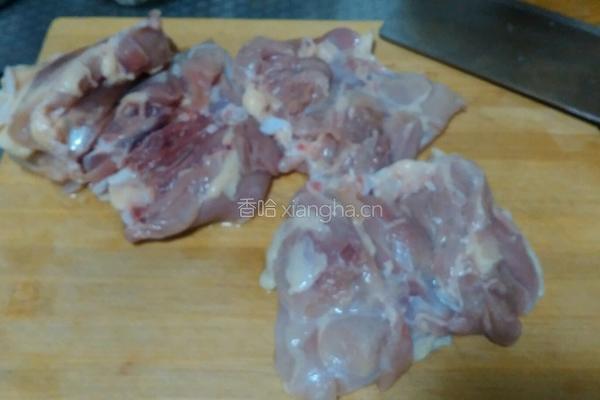 川味香辣鸡块的做法图解1