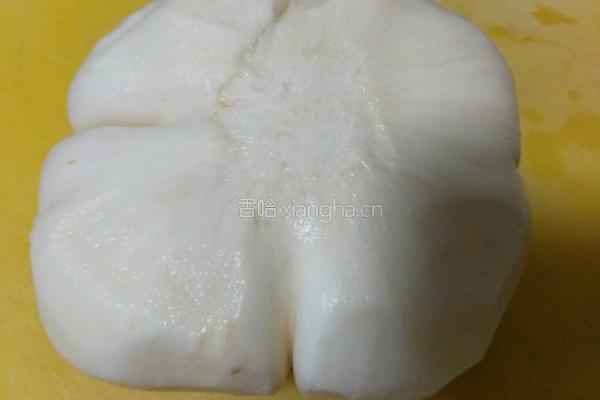 凉拌白地瓜的做法图解2