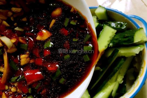 凉拌蒜香拍黄瓜的做法图解7
