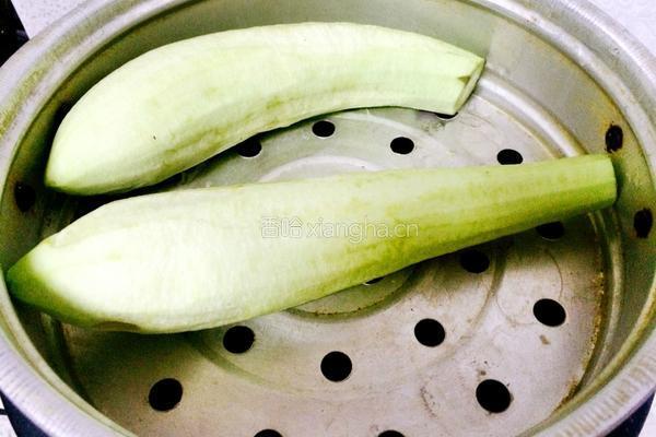 手撕凉拌茄子的做法图解1
