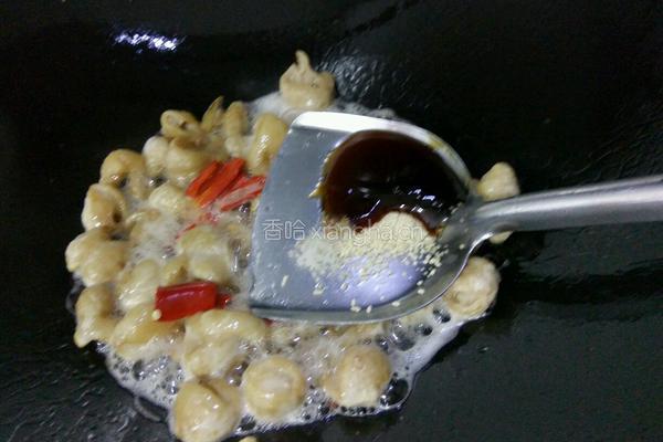 酸菜炒猪肠的做法图解8