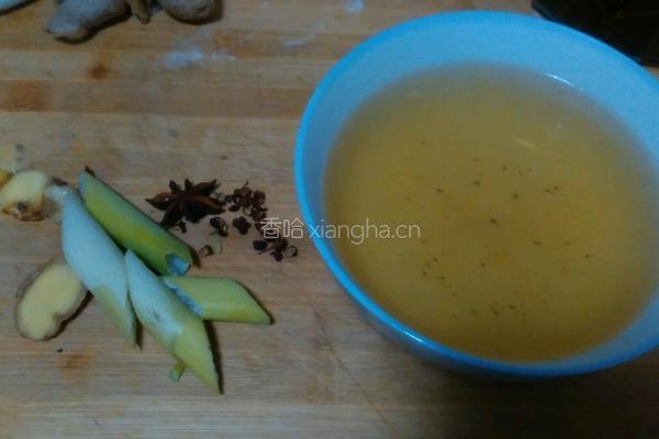 茶香卤鸭腿的做法图解3
