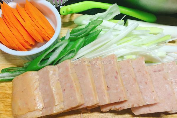 泡菜火锅的做法图解1