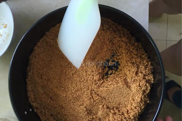 樱花慕斯蛋糕的做法图解1