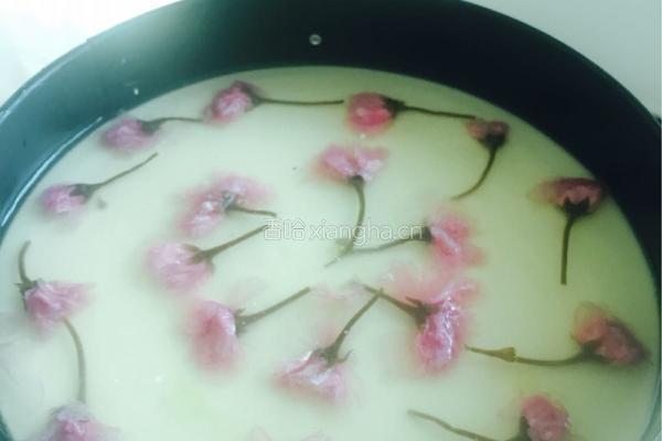 樱花慕斯蛋糕的做法图解9