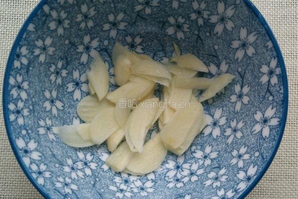 炝拌娃娃菜的做法图解4
