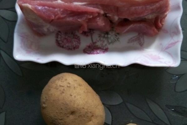 家常土豆烧肉的做法图解1